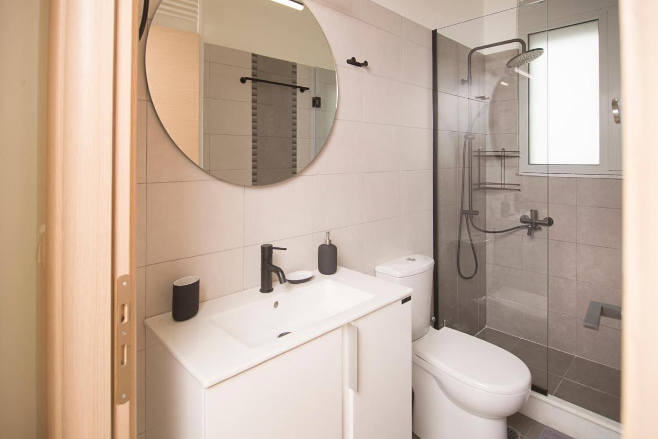 קלמאטה Spectacular Apartment Near Dance Hall/Center מראה חיצוני תמונה
