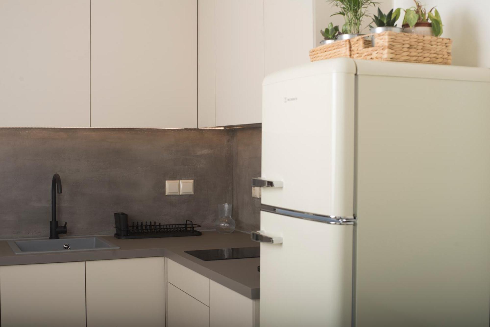 קלמאטה Spectacular Apartment Near Dance Hall/Center מראה חיצוני תמונה