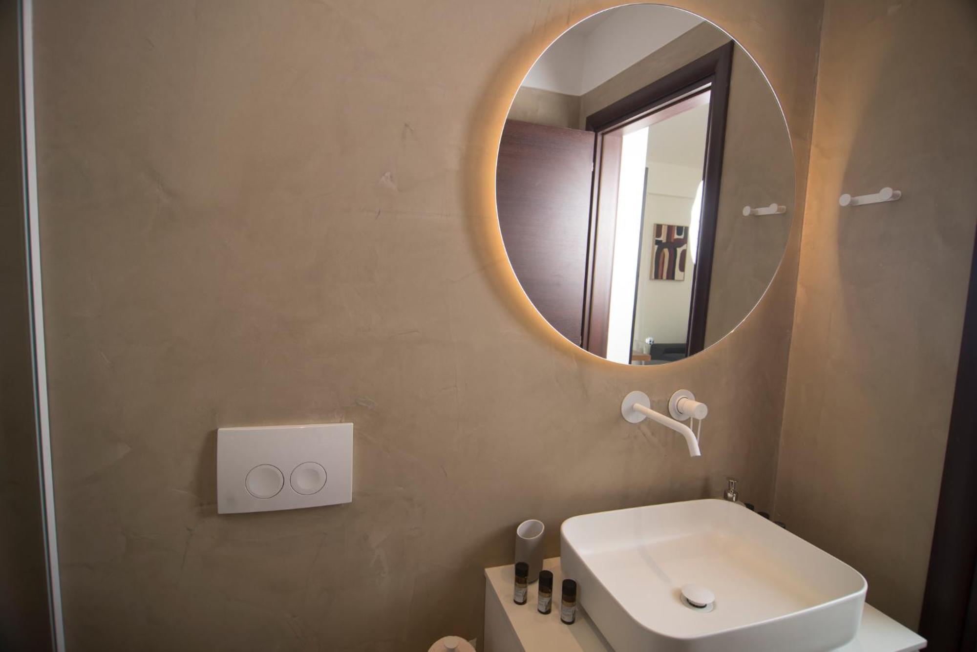 קלמאטה Spectacular Apartment Near Dance Hall/Center מראה חיצוני תמונה